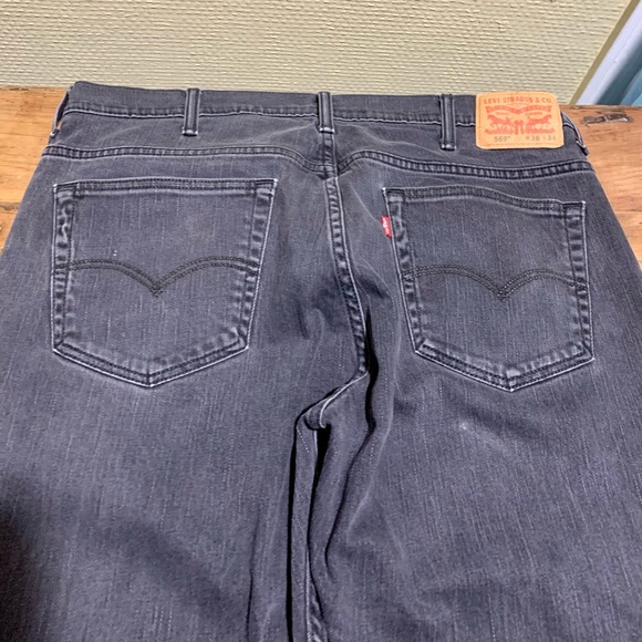 Levi Strauss Great Condition Charcoal Jeans - Picture 1 of 3